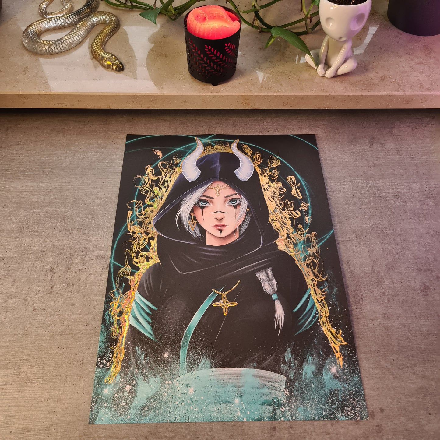 Ezra Holo-Poster GOLD