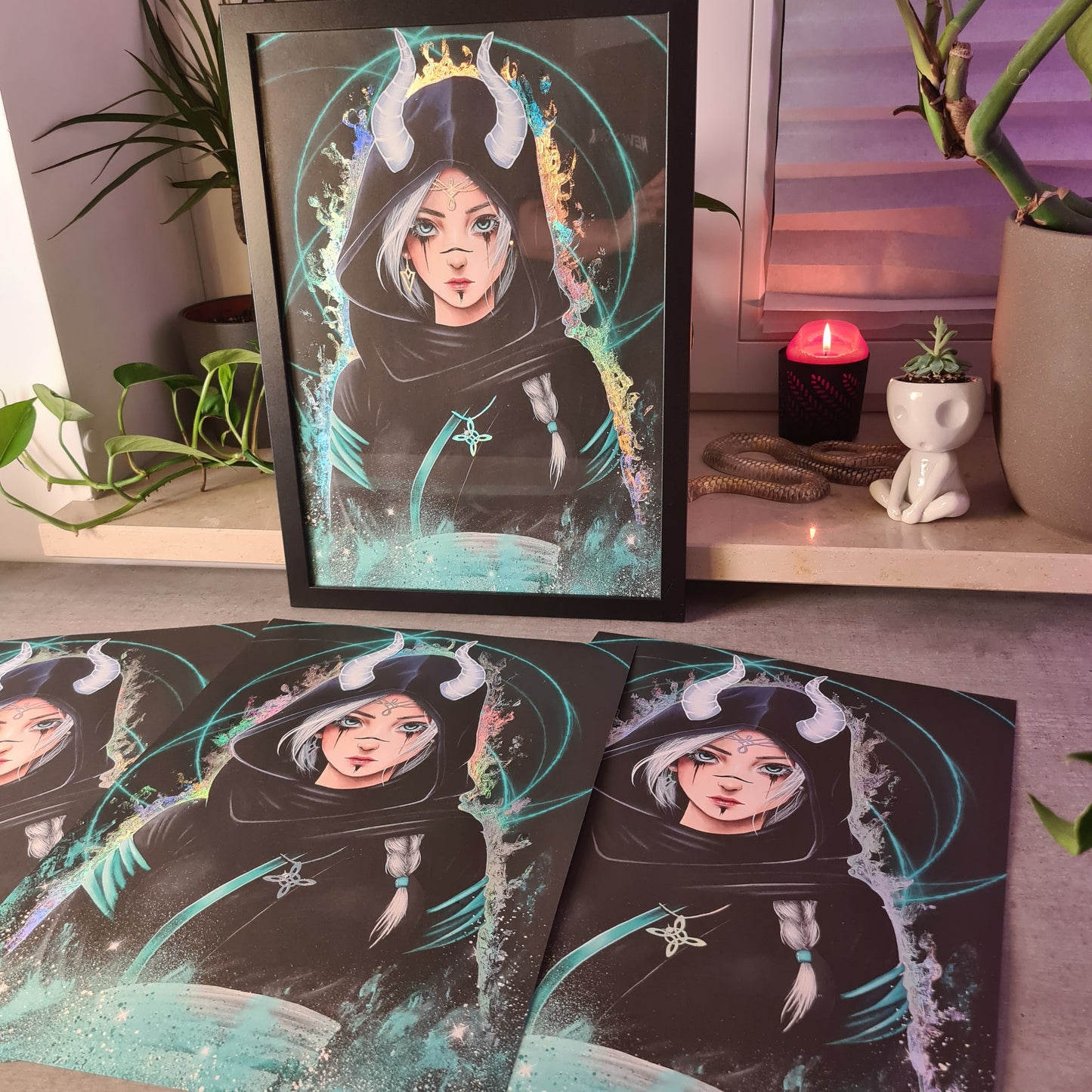 Ezra Holo-Poster
