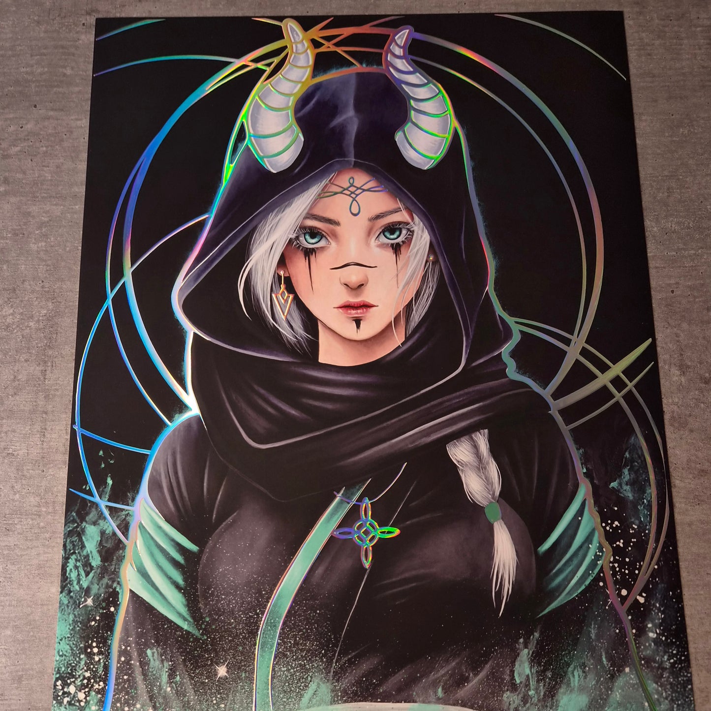 Ezra Holo-Poster
